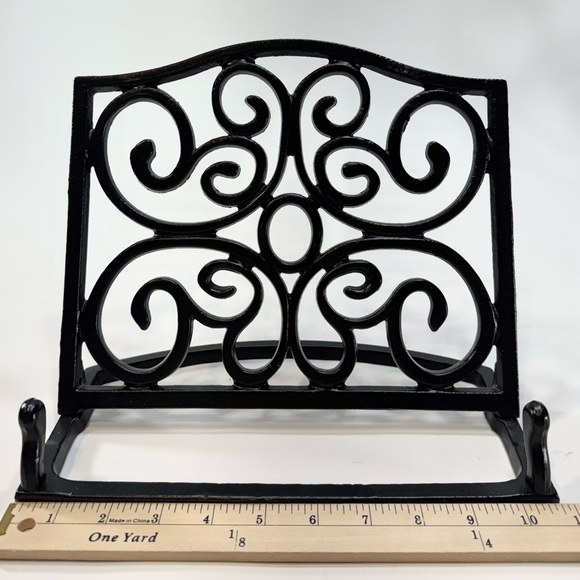Cast Iron Cookbook Stand Recipe Book Holder Heavy Black Metal Decorative Scroll - Picture 7 of 7